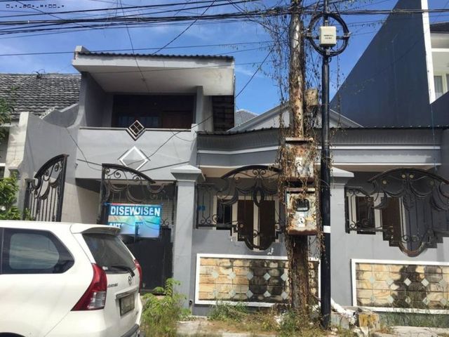 Rumah Wisma Permai, Strategis