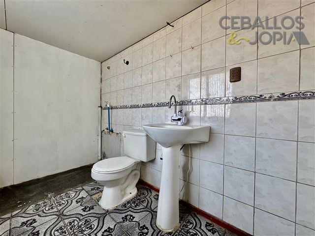 place photo 23