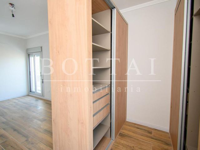 place photo 48
