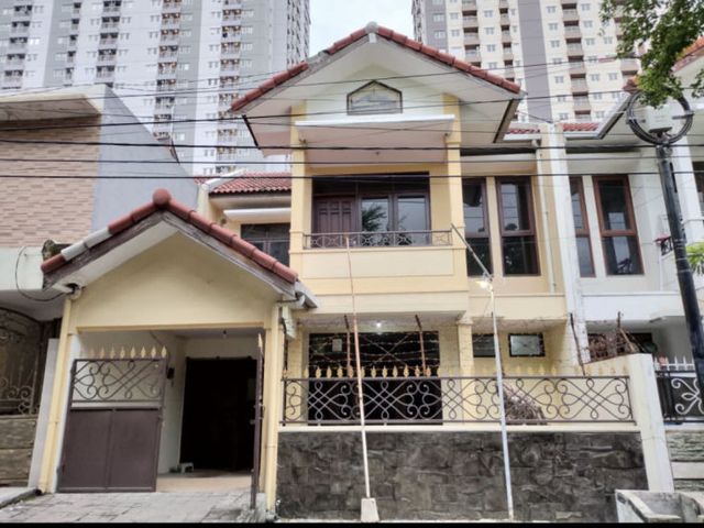 Dijual Rumah 2 Lantai Villa Kalijudan Indah Surabaya