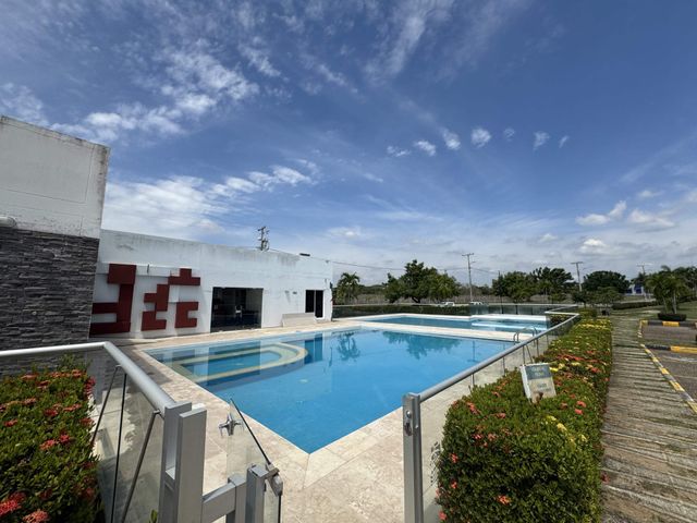 place photo 21