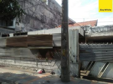 Dijual Cepat Rumah Hitung Tanah Lokasi Di Jl. Perak Timur , Surabaya
