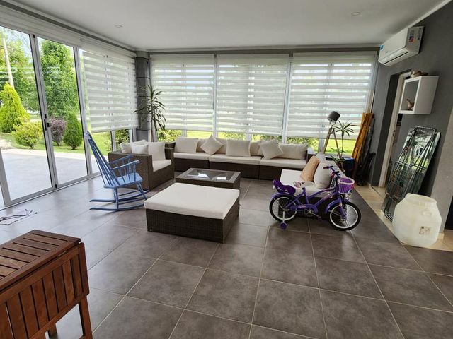 place photo 48