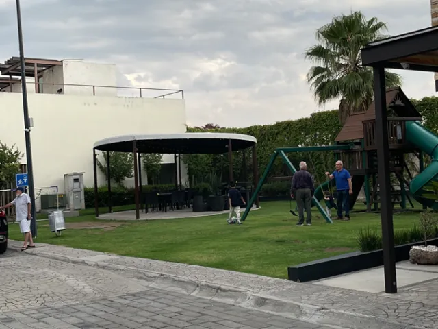 place photo 19