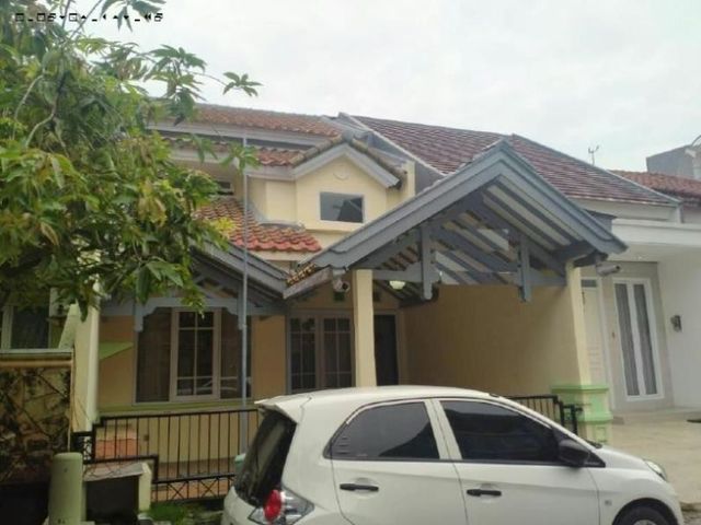 Rumah di Pakuwon City