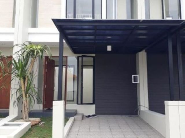 Rumah dicitraland North WestHill Hadap Selatan Listrik 2.200watt