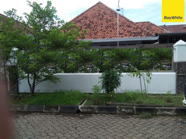 Dijual Rumah SHm di Jl. Klabat Surabaya