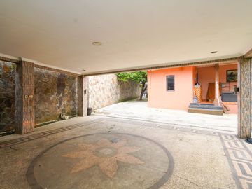 place photo 54