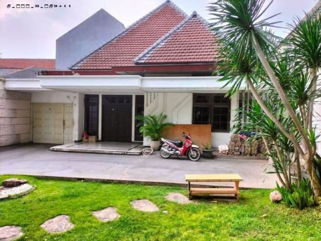 Rumah Raya Darmo STRATEGIS LANGKA SIAP HUNI