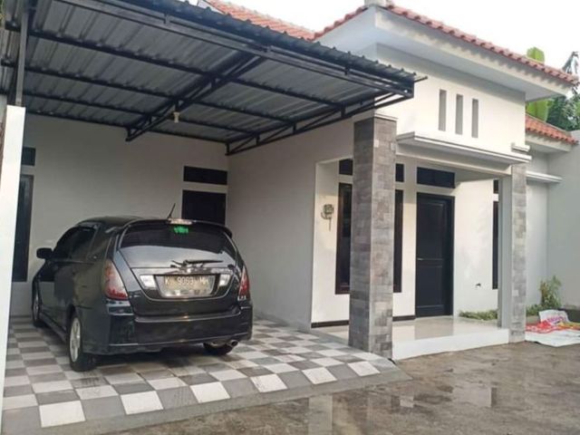Dijual rumah colomadu