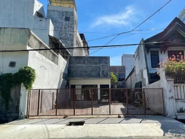 Rumah Jl. Nias STRATEGIS