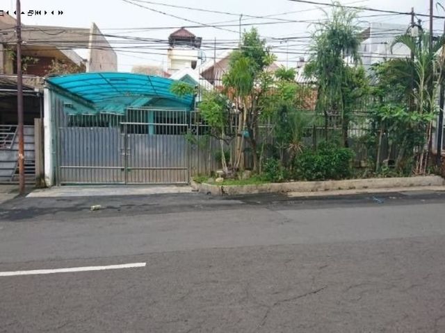 Rumah Raya Kupang Baru STRATEGIS