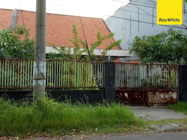 Dijual Rumah di Jalan Kahuripan, Surabaya