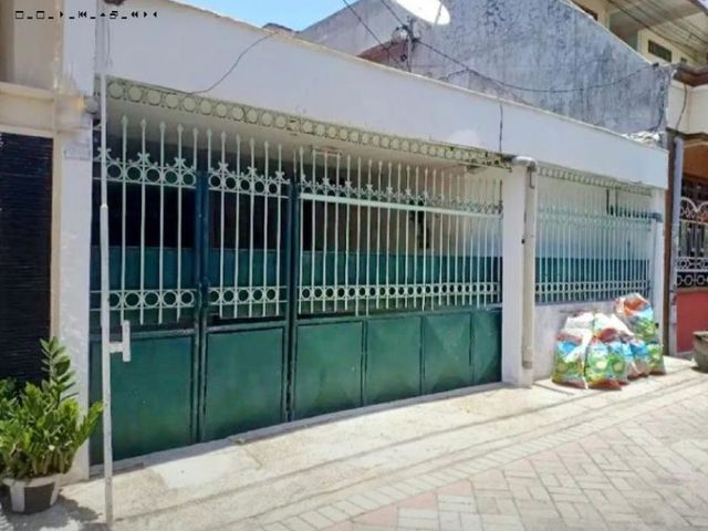 Rumah di Sidoyoso Hadap Barat
