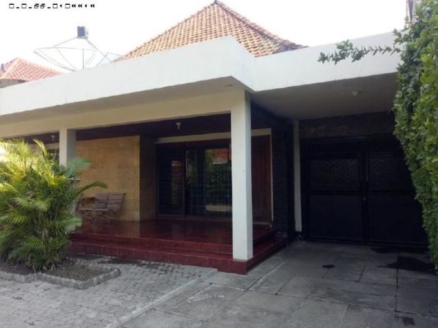 RUMAH STRATEGIS Jl. Seruni