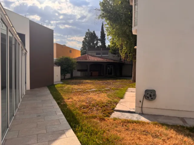 place photo 45