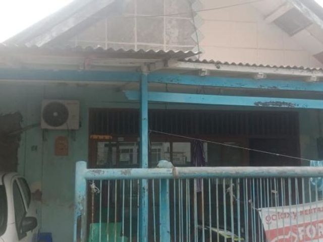 Rumah Di Pucang Anom Surabaya