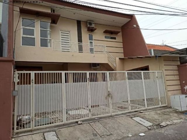 Rumah kost Lebak Arum Surabaya Hadap utara