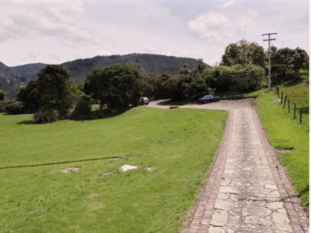 place photo 23