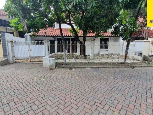 Dijual Rumah di Satelit Utara, Surabaya Barat