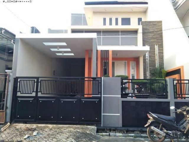 Rumah Karah hadap selatan, Strategis, Siap Huni, Furnish xysai