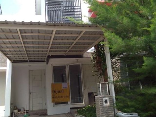 Rumah dijual La Diva Greens Hill Menganti Gresik