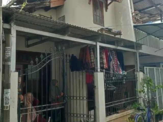 Rumah Lebak Timur STRATEGIS