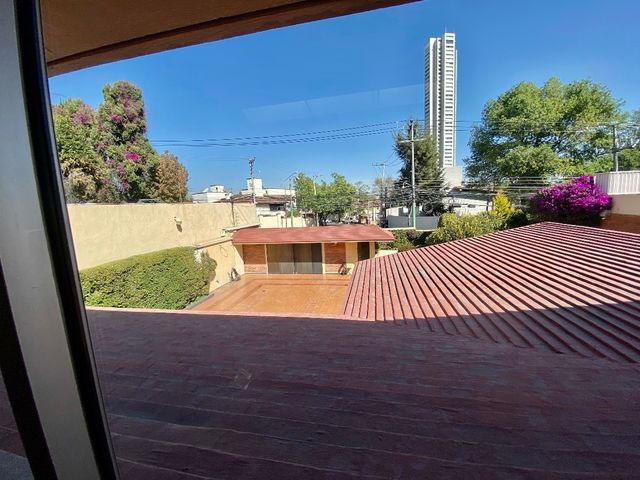 place photo 36