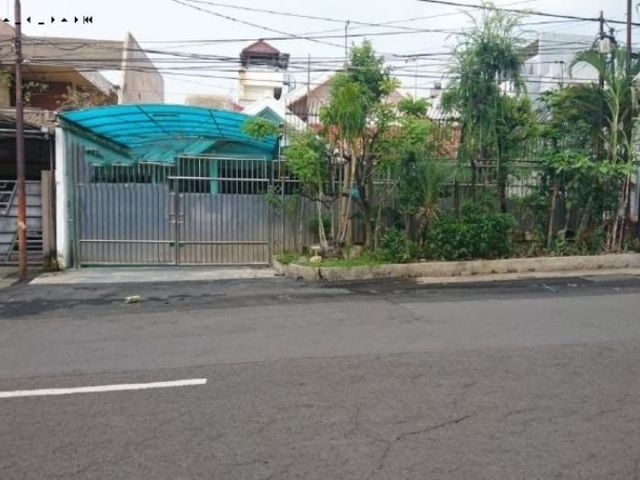 Rumah Raya Kupang Baru STRATEGIS