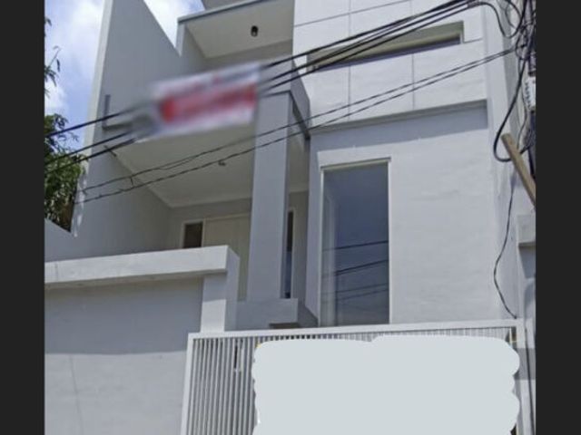 Rumah Cantik Minimalis Pakuwon City Griya Asri sby