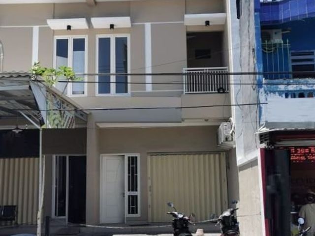 Rumah 2 Lantai Raya Kalidami Daerah Manyar Cocok utk Usaha