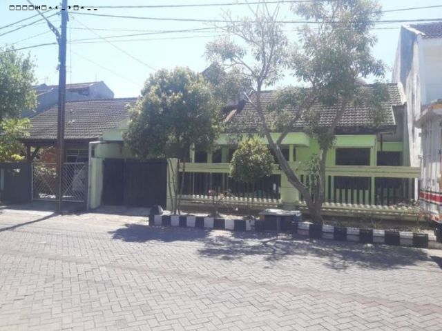 Rumah Rungkut Hadap Selatan