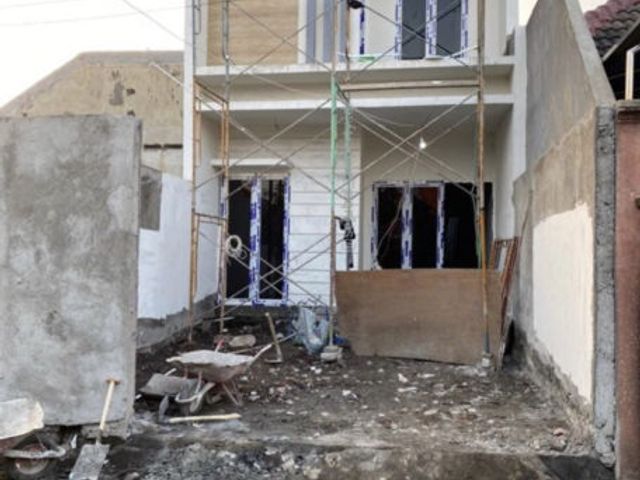 Rumah baru gress 2 lantai di mojoklanggru SBY