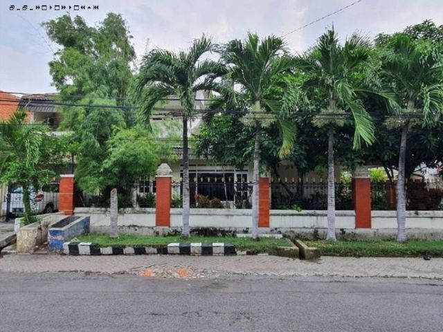 Rumah Mojoklanggru Kidul STRATEGIS