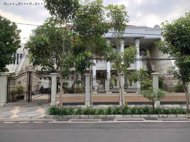 Rumah Raya Dharamhusada Indah, Strategis, Siap Huni, Nol Jalan