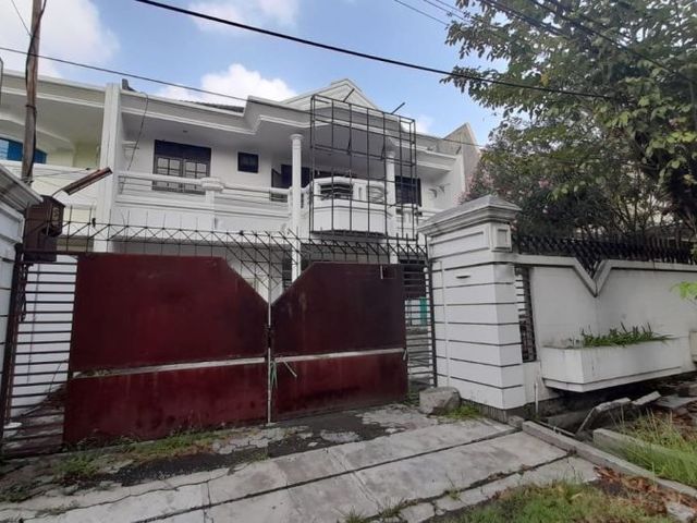 Rumah Disewakan Raya Darmo Permai Surabaya 2 Lantai