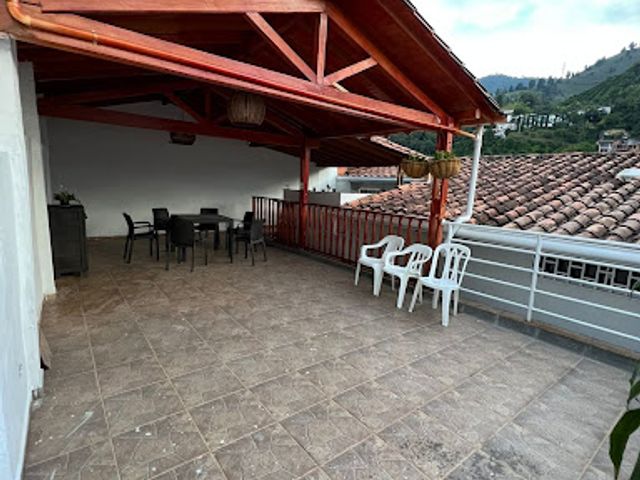 place photo 30
