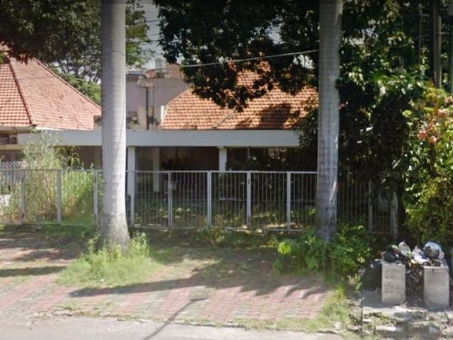 Disewakan Rumah Usaha Jl. Musi Surabaya