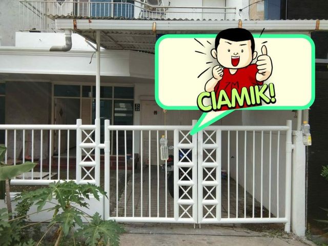 disewakan rumah Manyar