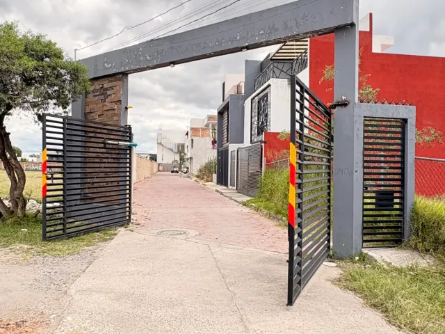 place photo 25