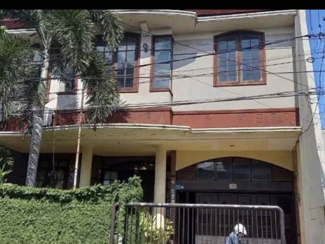 Rumah 2 Lantai Siap Huni Jalan Rokan Darmo Surabaya pusat