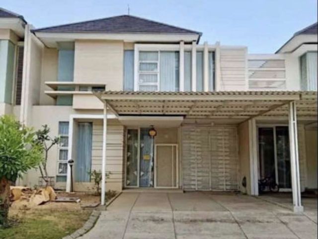 Rumah elegan mewah di Malibu Palm Beach pakuwon city sby