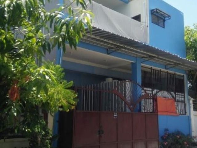 Rumah Karang Empat Timur