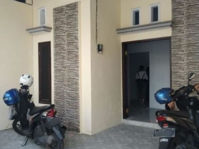 Rumah Baru Siap Huni Setro Baru