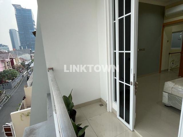 place photo 11