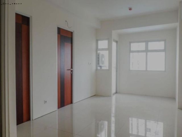 Apartemen Gunawangsa MERR kosongan lantai 21
