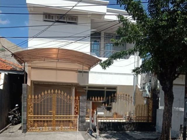 DIJUAL RUMAH PETEMON