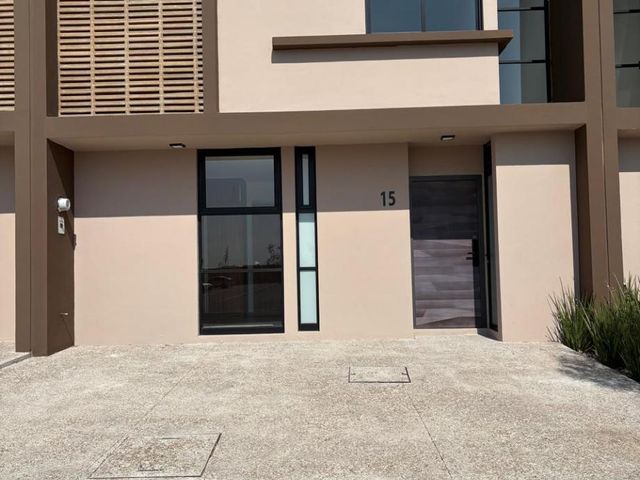place photo 39