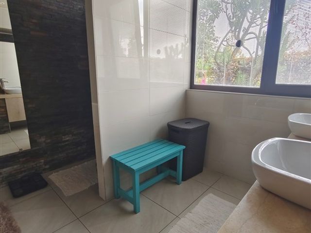 place photo 65