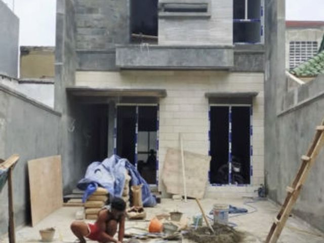 Rumah new gress modern di Rungkut menanggal SBY timur